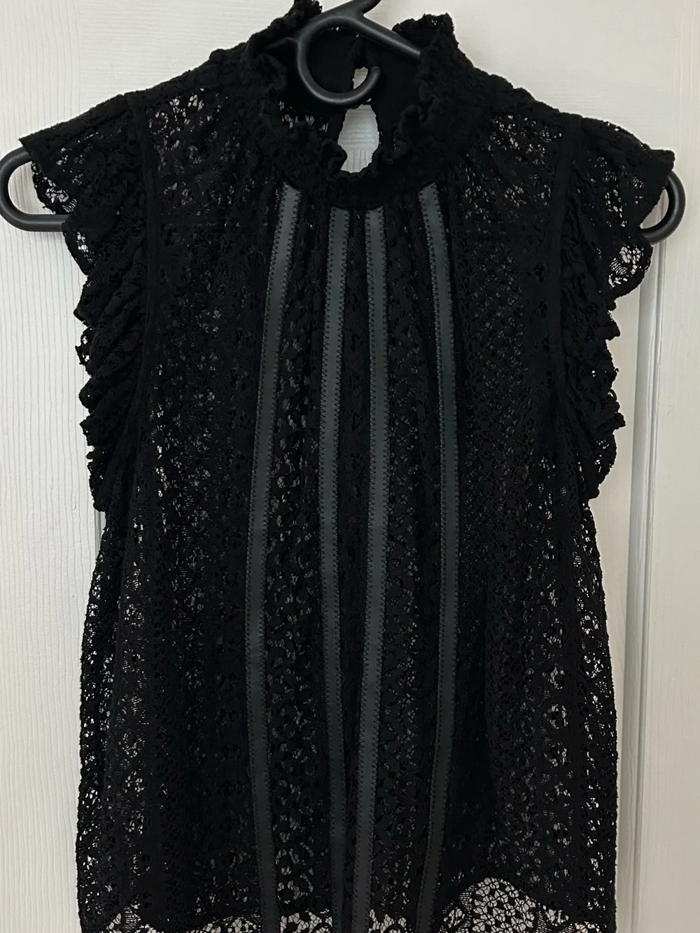 🔥NWOT🔥 Classy, Elegant, Stretchy Lace 2-Piece Babydoll Style Top